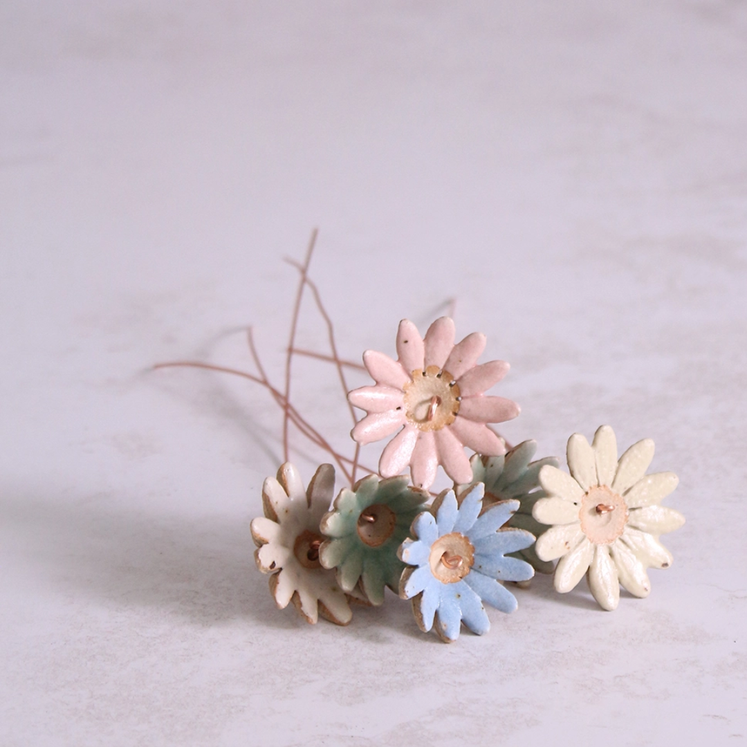 Ceramic Daisy Flower Stems | Five Pastel Colours