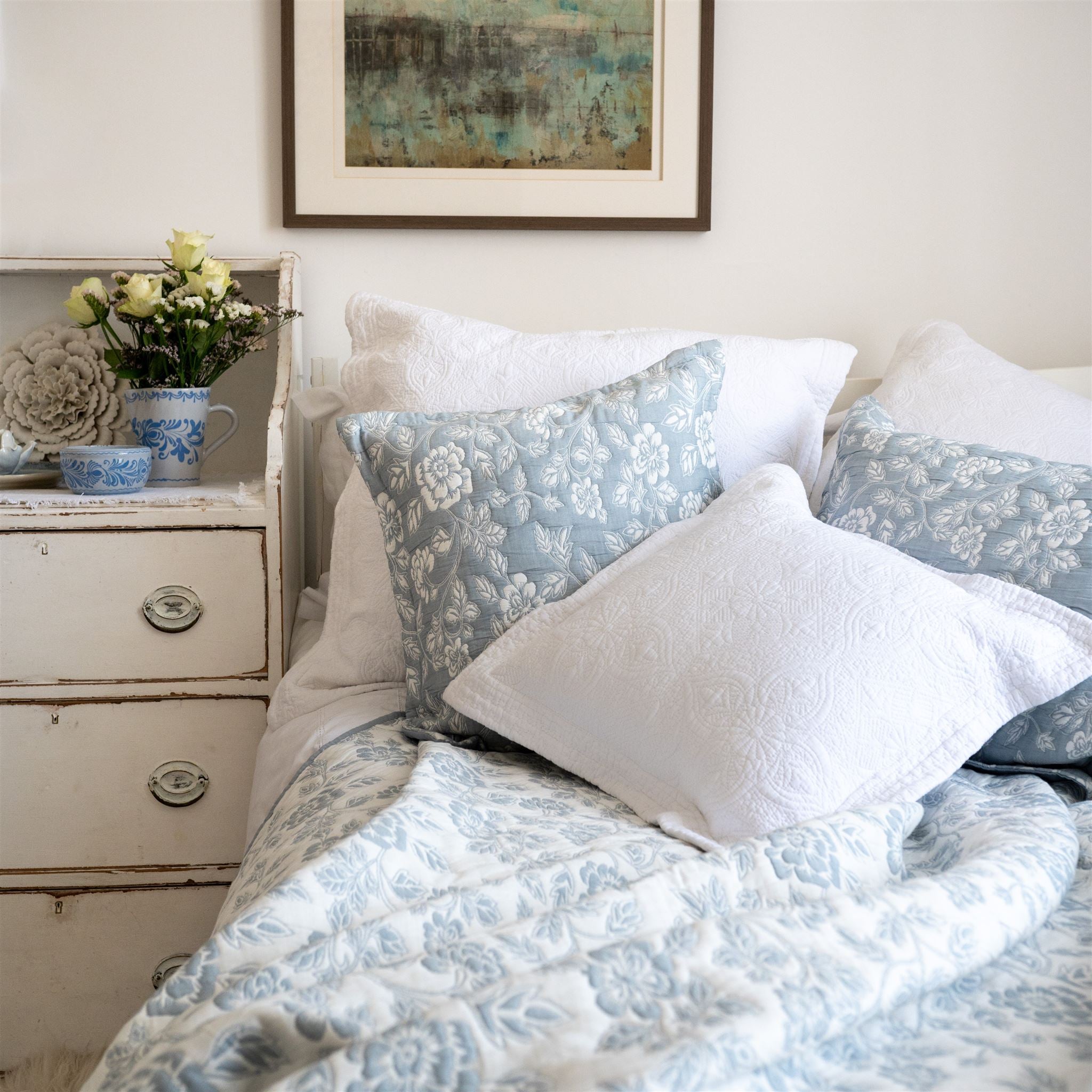 Eleanor Bedspread | Powder Blue