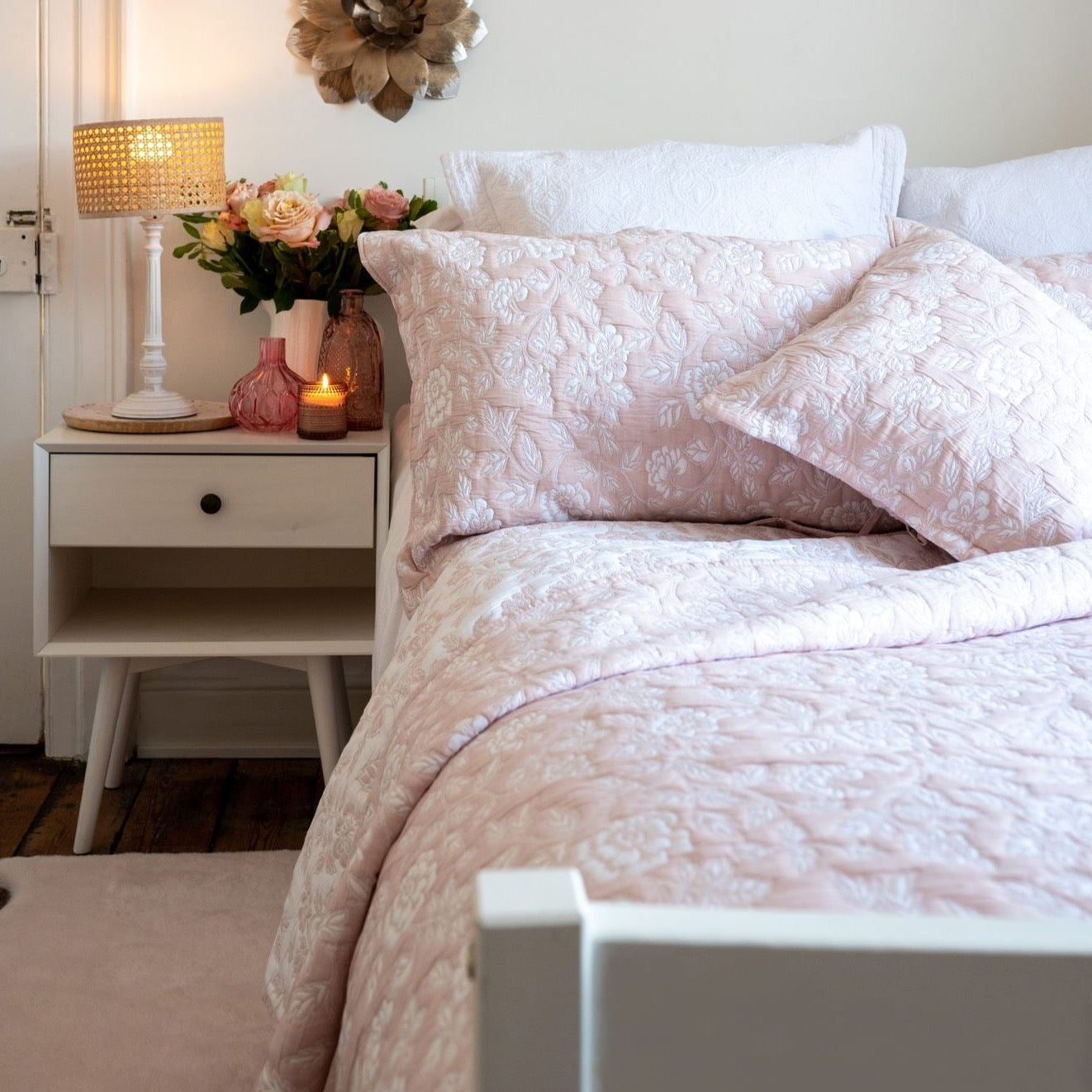 Eleanor Bedspread | Pale Pink