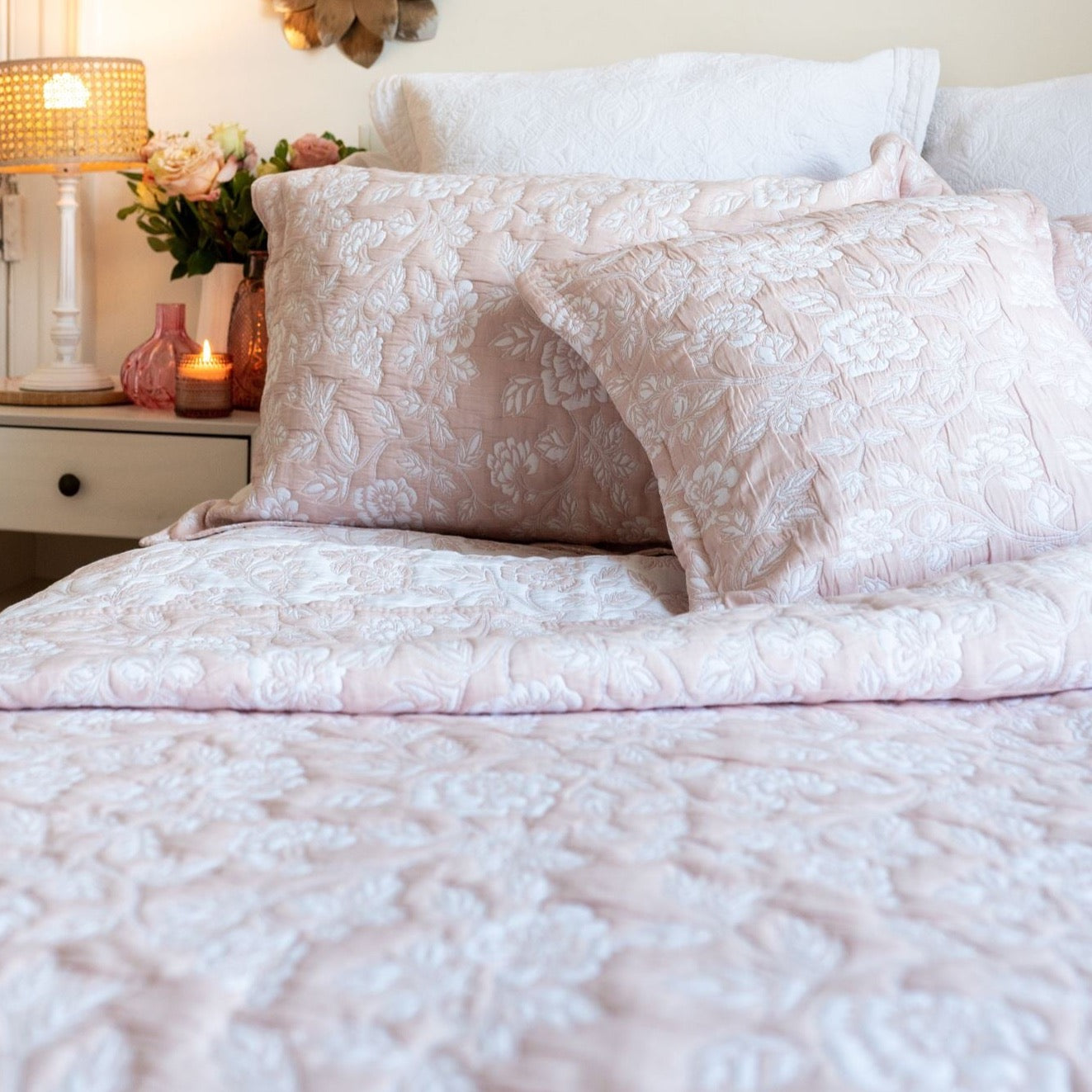 Eleanor Bedspread | Pale Pink