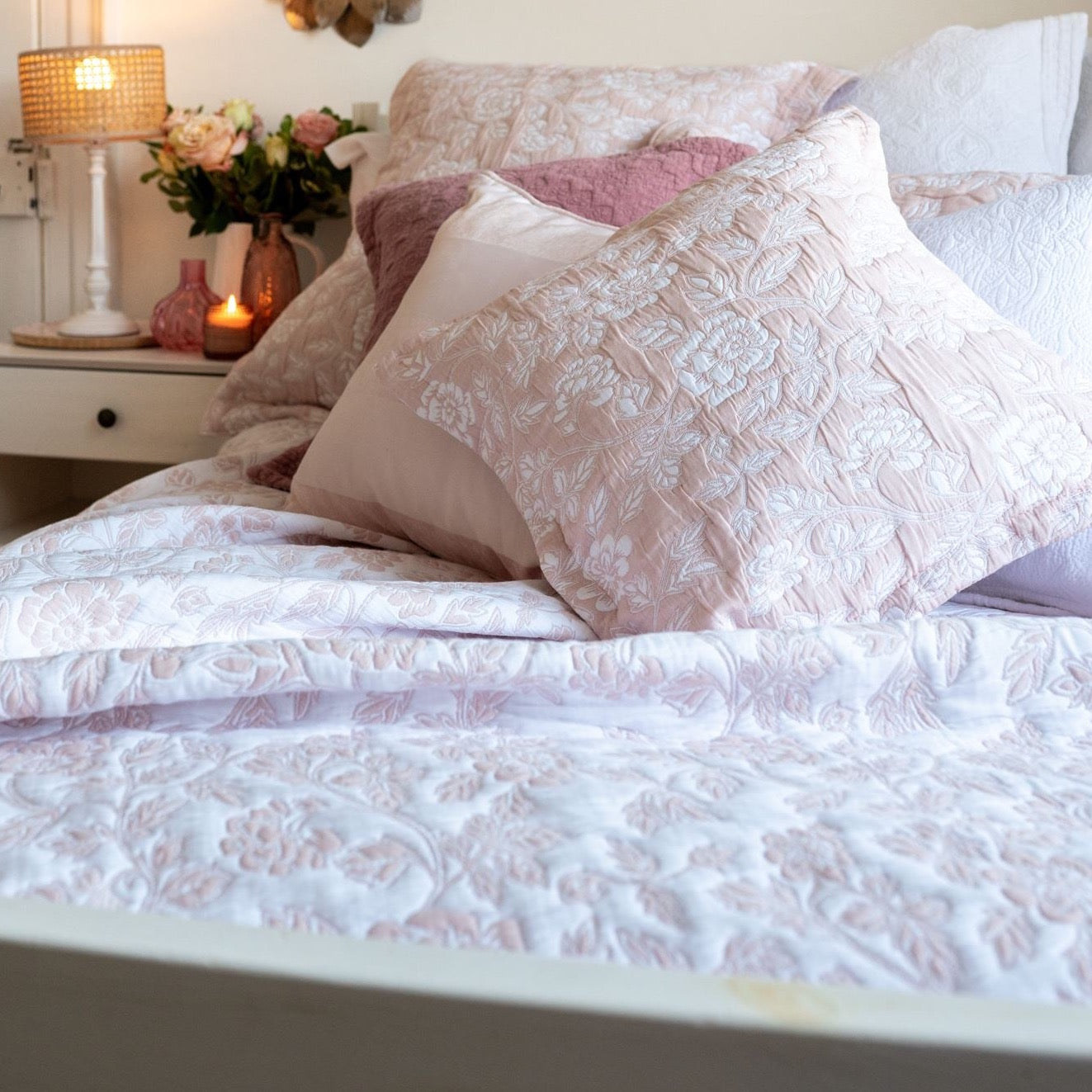 Eleanor Bedspread | Pale Pink