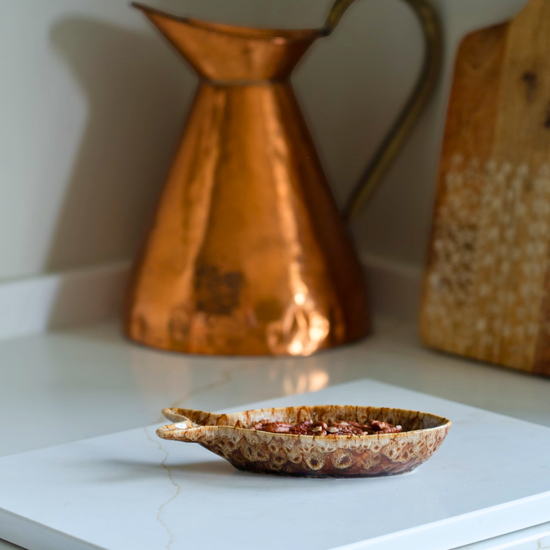 Brown Speckled Fish Plate