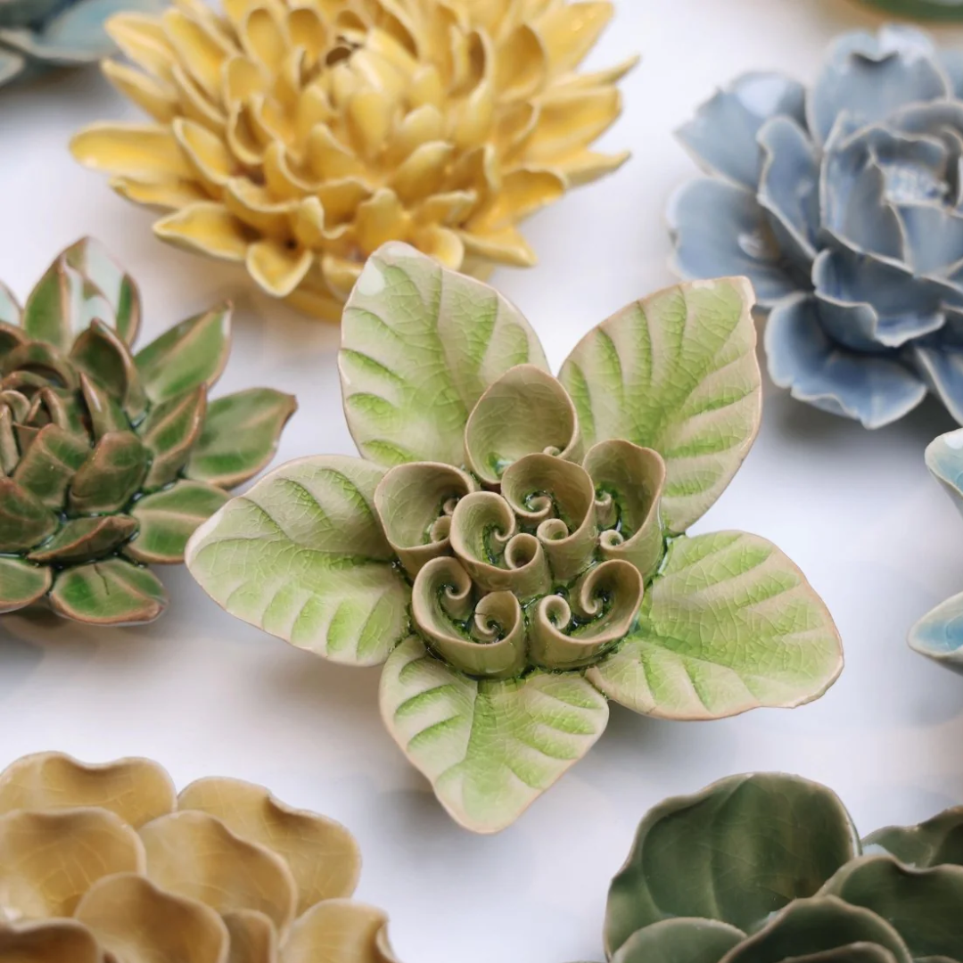 Ceramic Lotus Flower | Moss Green