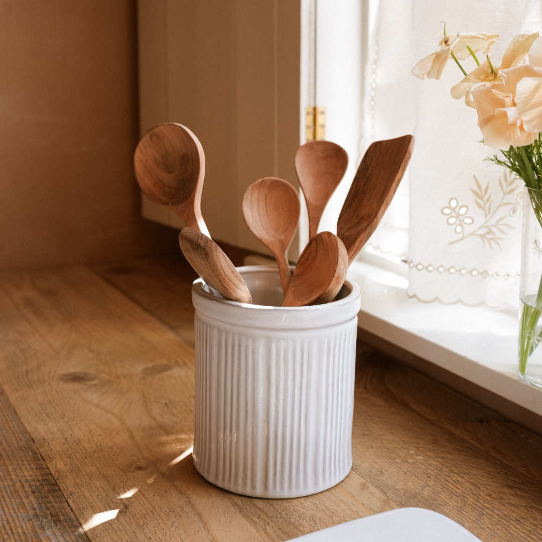 Ribbed Stoneware Utensil Pot