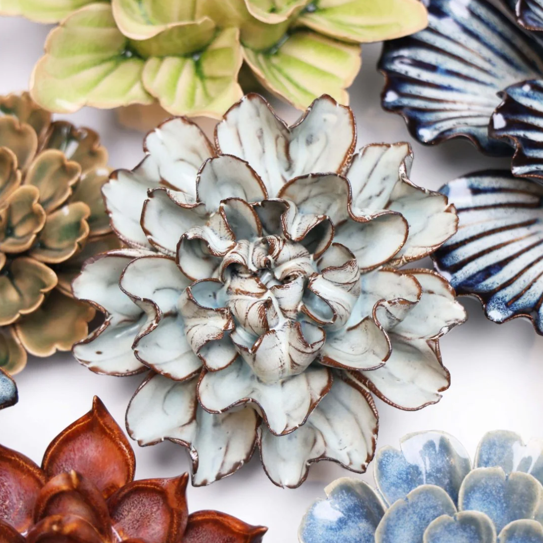 Ceramic Hibiscus | Mint Green & Chocolate