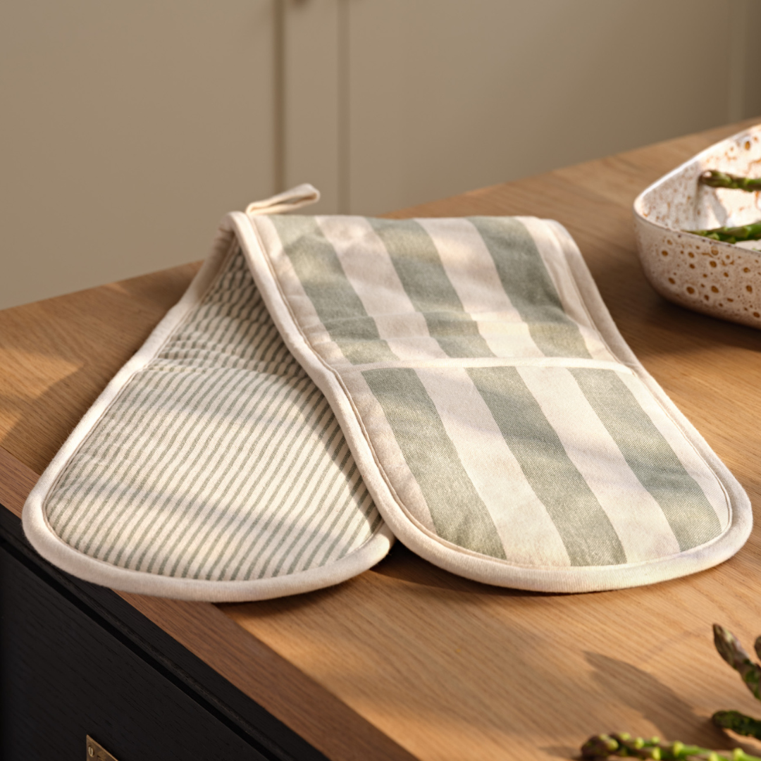 Double Stripe Oven Glove| Cream & Green