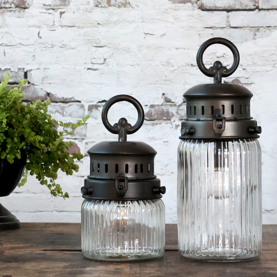 French Style Light-up Stable Lantern