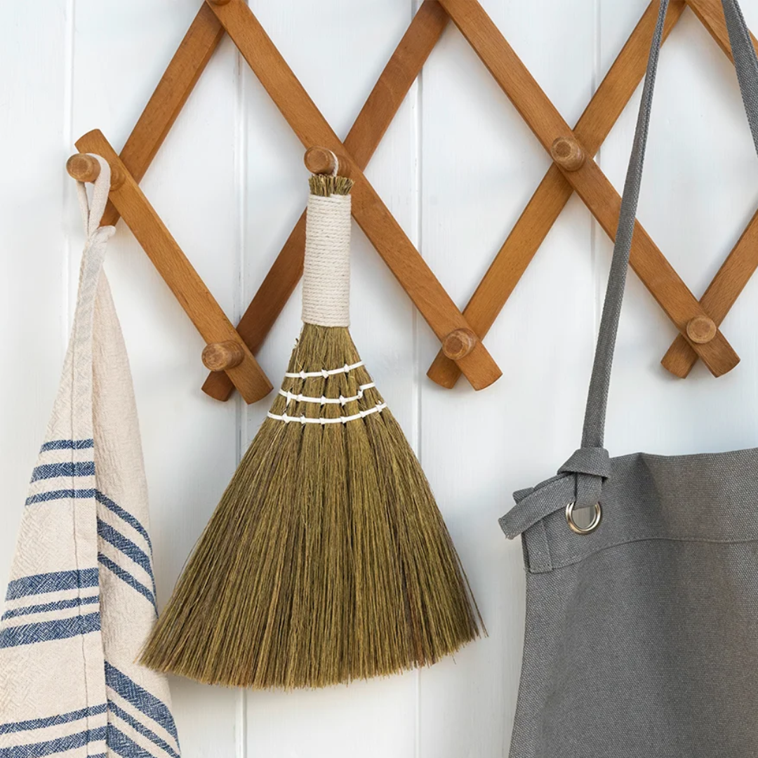 Straw Table Brush