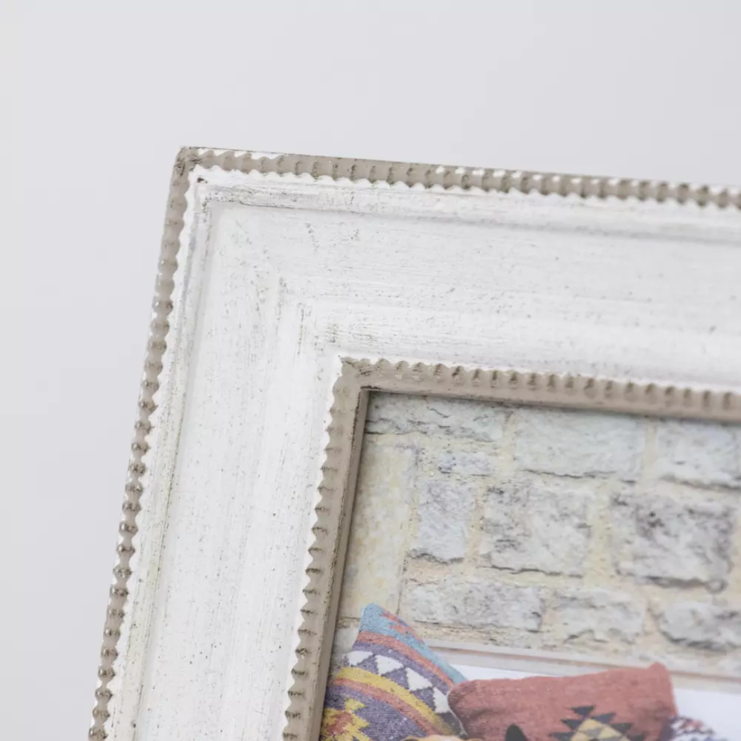 Wooden Photo Frame With Beading