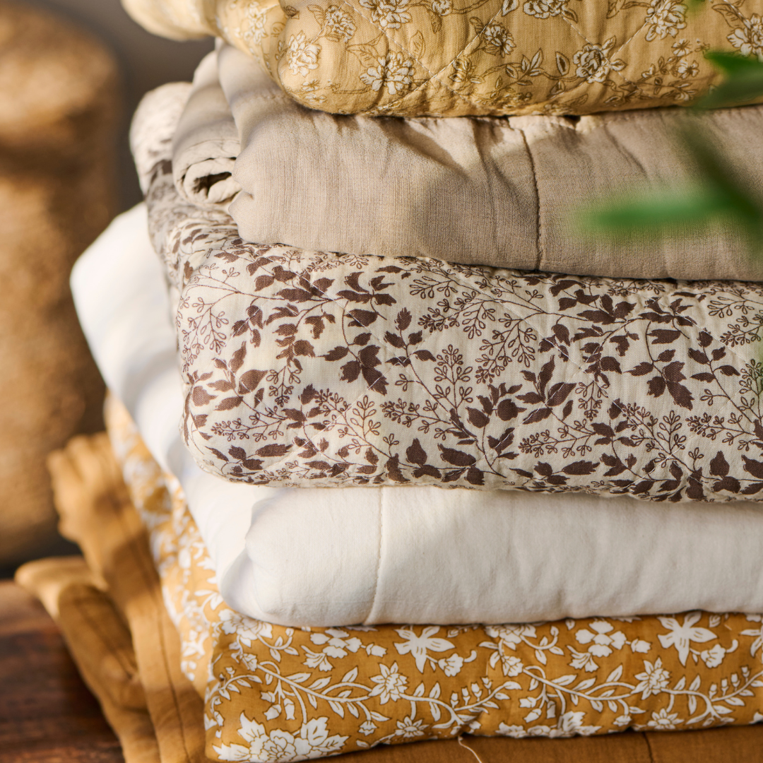 Autumn Leaves Cotton Quilt