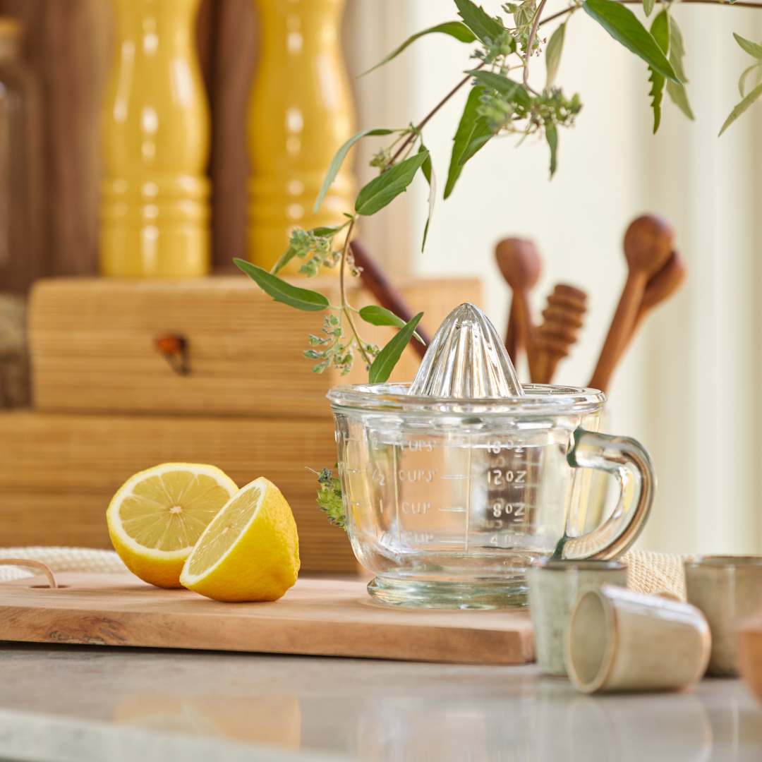 Glass Citrus Juicer & Jug
