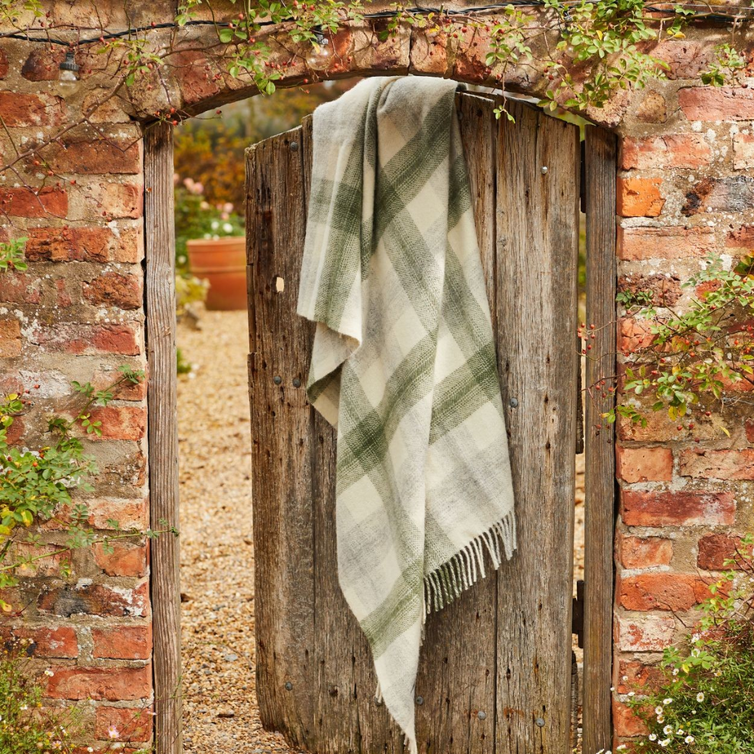 Meadow Check Pure New Wool Throw | Cream & Green
