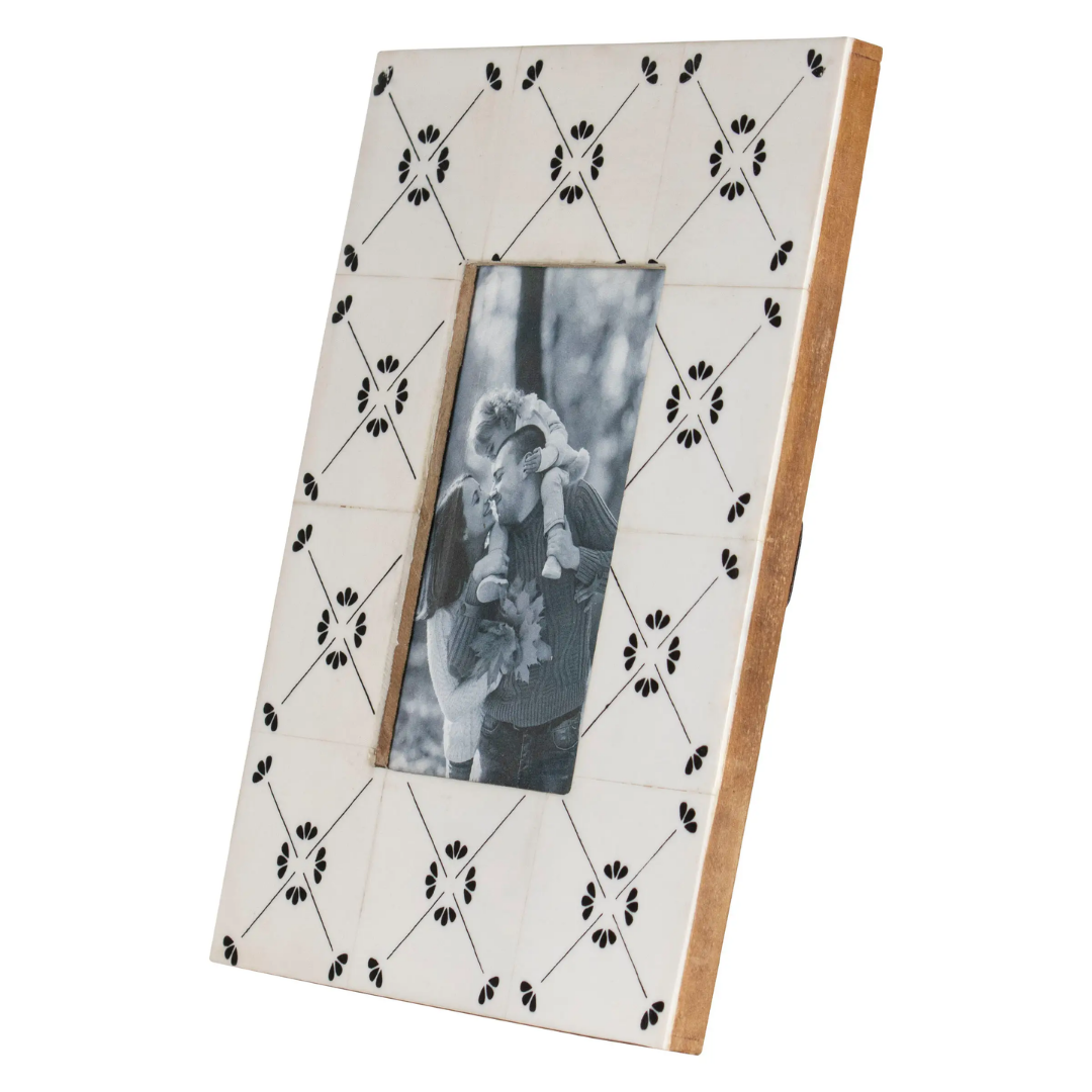 Lily Tile Cream Photo Frame